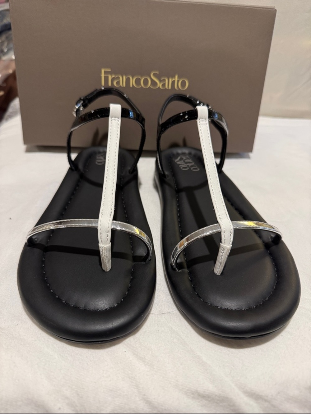 NIB Franco Sarto color combo sandals.